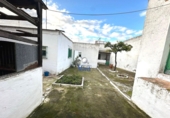 Дом с участком на продажу в городе Alcalá de Guadaíra. Фото