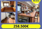 Дом с участком на продажу в городе Alcalá de Guadaíra. Фото