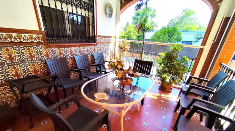 Sevilla - Alcalá de Guadaíra - 1582m2
