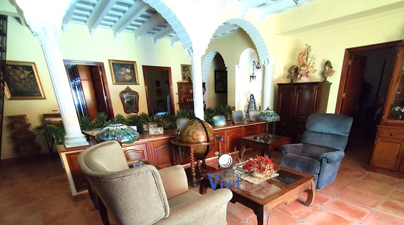 Sevilla - Alcalá de Guadaíra - 1582m2