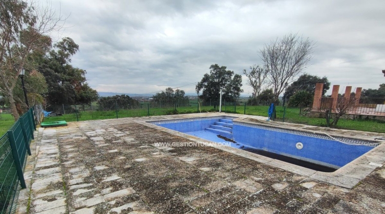 Toledo - Talavera de la Reina - 12250m2
