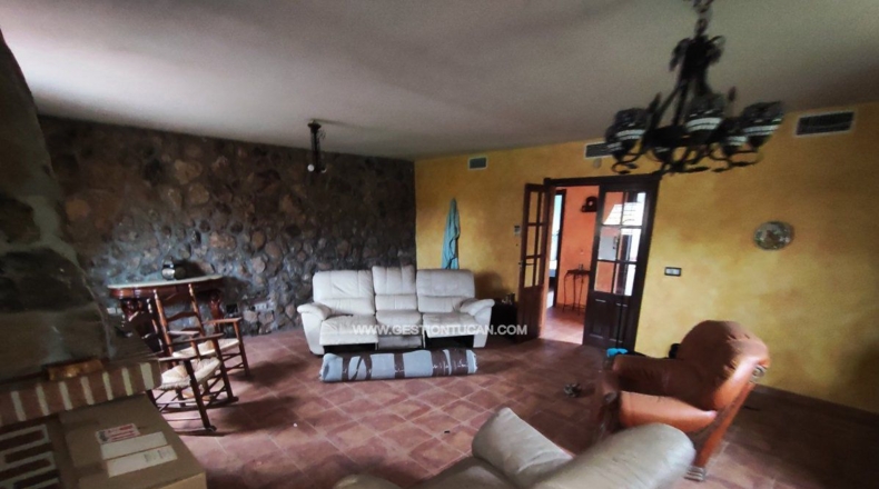 Toledo - Talavera de la Reina - 12250m2