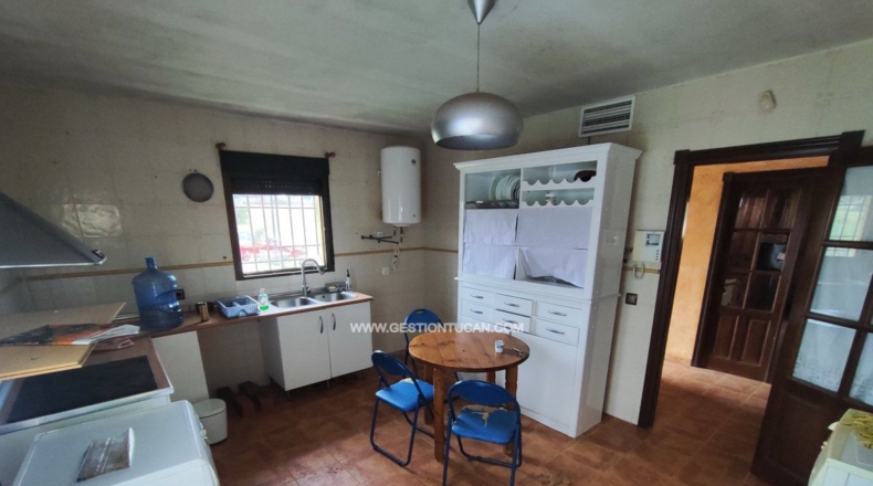 Toledo - Talavera de la Reina - 12250m2