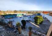 Chalet independiente con terreno en venta en Lucillos ref: TR376825 foto
