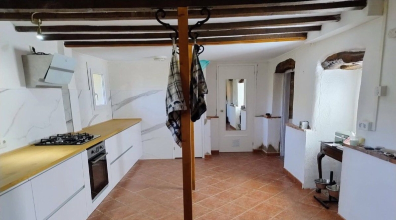 Castellón - Atzeneta del Maestrat - 14429m2