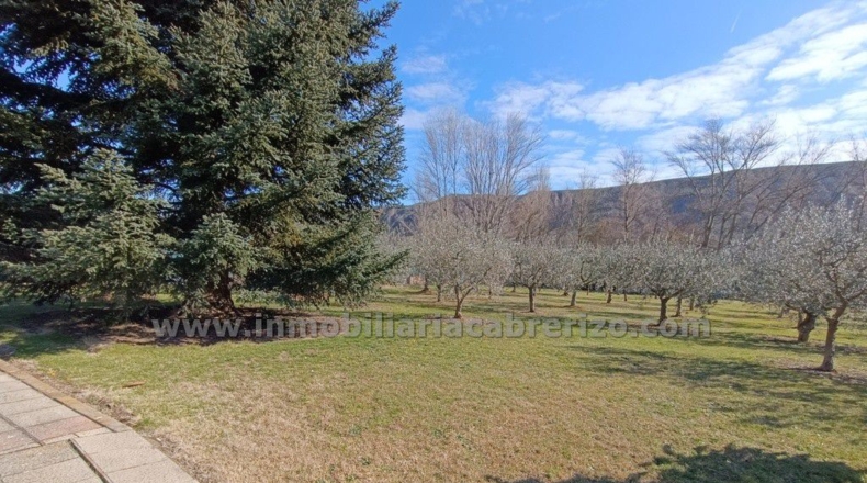 La Rioja - Albelda de Iregua - 500m2