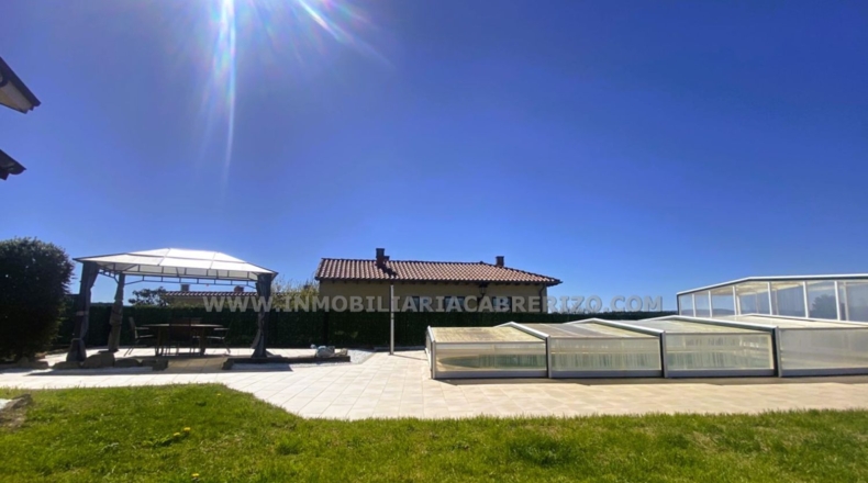 Navarre - Olóriz - 469m2