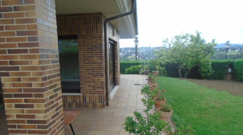 Asturias - Oviedo - 800m2