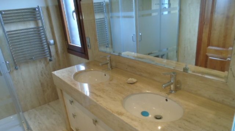 Asturias - Oviedo - 800m2