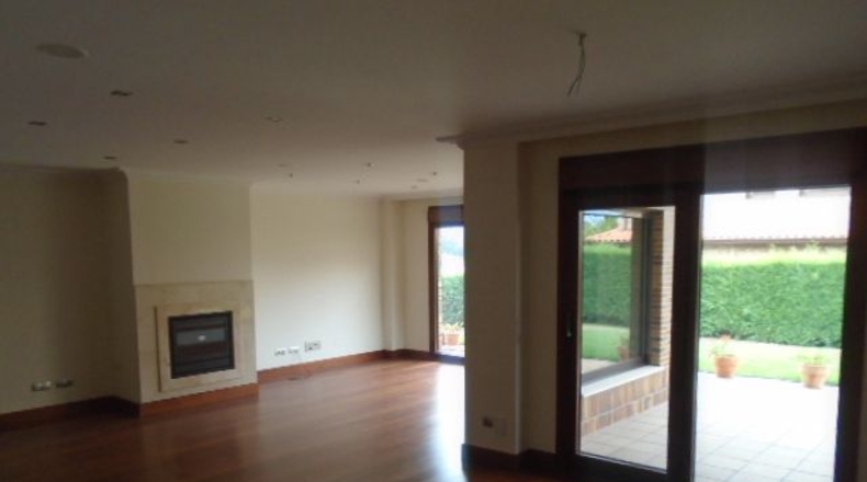 Asturias - Oviedo - 800m2