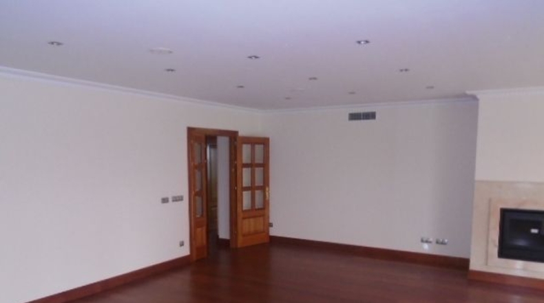 Asturias - Oviedo - 800m2