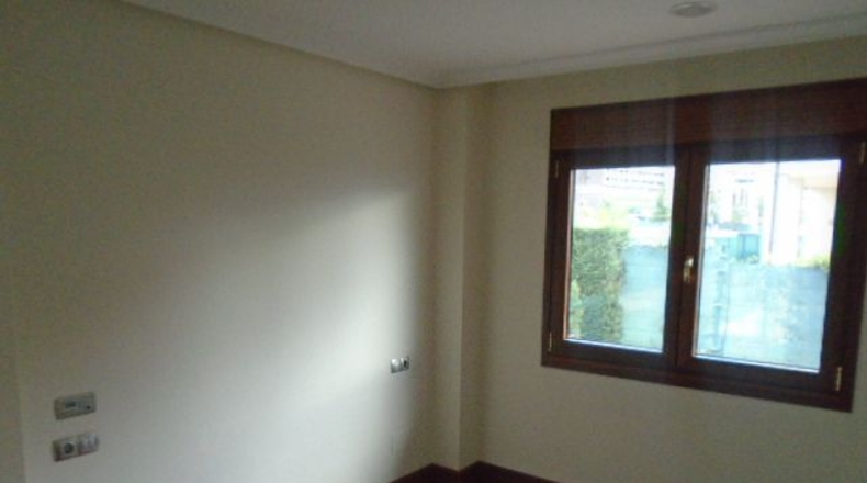 Asturias - Oviedo - 800m2