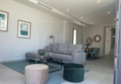 Вилла с участком на продажу в городе Calpe. Фото