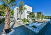 Вилла с участком на продажу в городе Calpe. Фото
