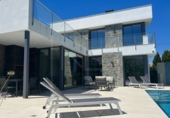 Вилла с участком на продажу в городе Calpe. Фото