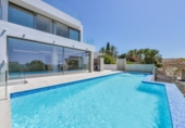 Вилла с участком на продажу в городе Calpe. Фото