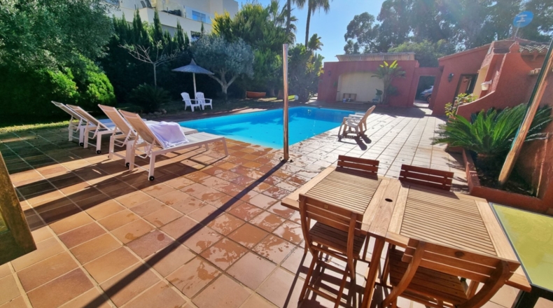 Аликанте - Denia - 1500m2