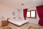 Вилла с участком на продажу в городе Calpe. Фото