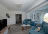 Villa con terreno en venta en Alicante ref: TR235001 foto
