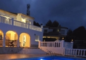 Вилла с участком на продажу в городе Calpe. Фото