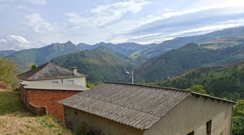 Asturias - Villayón - 2262m2