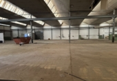 Industrial warehouse for rent in Alfaro ref: TR263184 photo