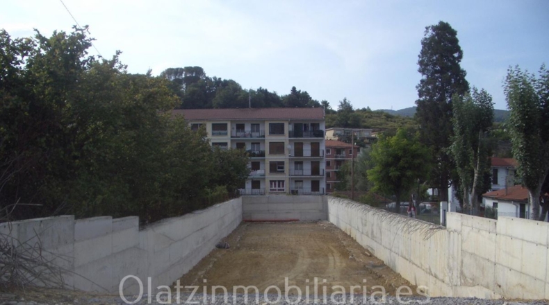 Burgos - Mercadillo - 575m2