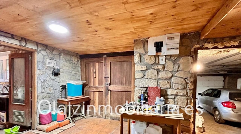 Бискайя - Güeñes - 2838m2