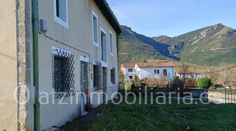 Burgos - Cadagua - 3990m2