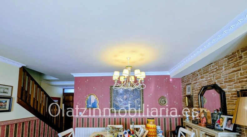Алава - Respaldiza - 195m2