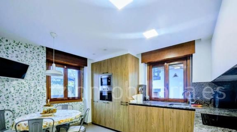 Vizcaya - Orozko - 360m2