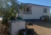 Chalet independiente con terreno en venta en Almendralejo ref: TR61427 foto