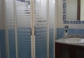 Отдельно стоящий дом с участком на продажу в городе Almendralejo. Фото