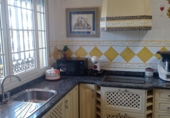 Chalet independiente con terreno en venta en Alcalá de Guadaíra ref: TR258497 foto
