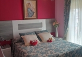 Chalet independiente con terreno en venta en Alcalá de Guadaíra ref: TR258497 foto