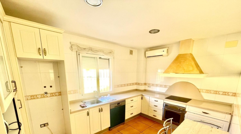 Sevilla - Alcalá de Guadaíra - 312m2