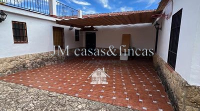 Málaga - Rosalejo - 9420m2