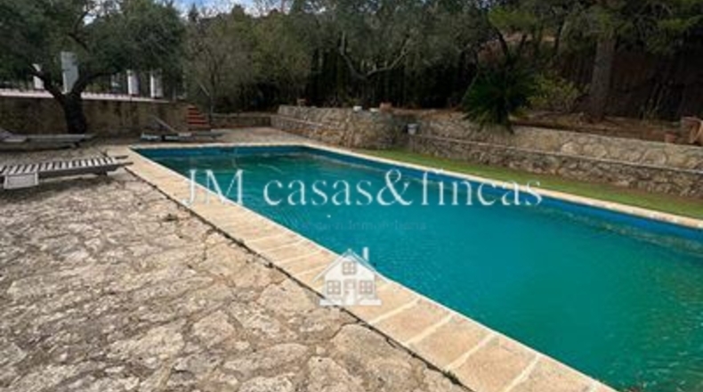 Málaga - Rosalejo - 9420m2