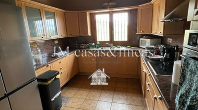 Málaga - Rosalejo - 9420m2