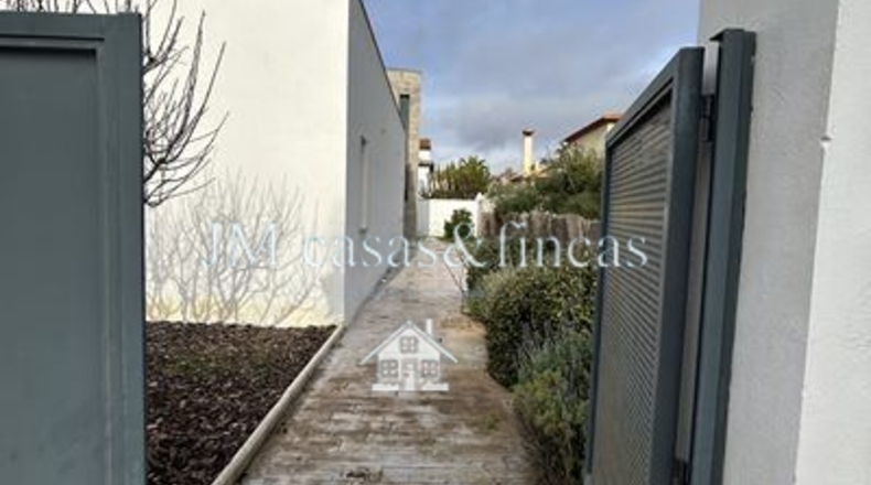 Málaga - Los Pinos - 463m2