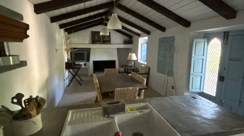 Кадис - Setenil de las Bodegas - 700m2