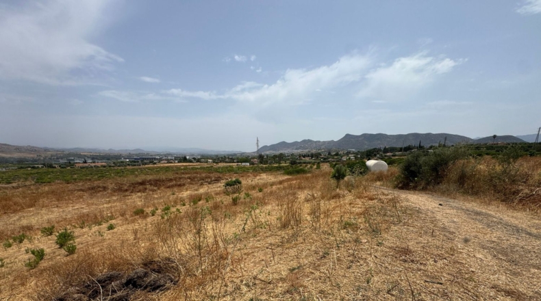 Málaga - Cártama - 81000m2