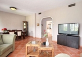 Xalet adossat amb terreny en venda a Marbella ref.: TR101048 foto