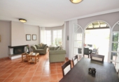 Xalet adossat amb terreny en venda a Marbella ref.: TR101048 foto