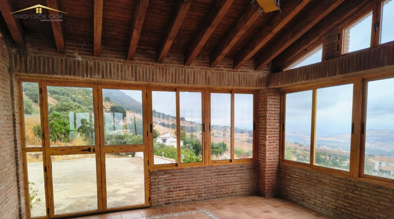 Малага - Antequera - 46000m2