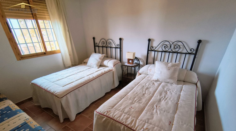 Малага - Antequera - 46000m2