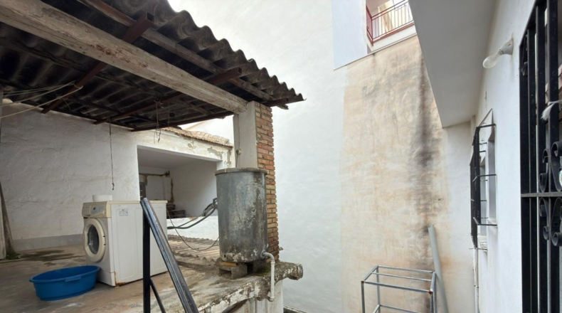 Málaga - Estación de Cártama - 572m2