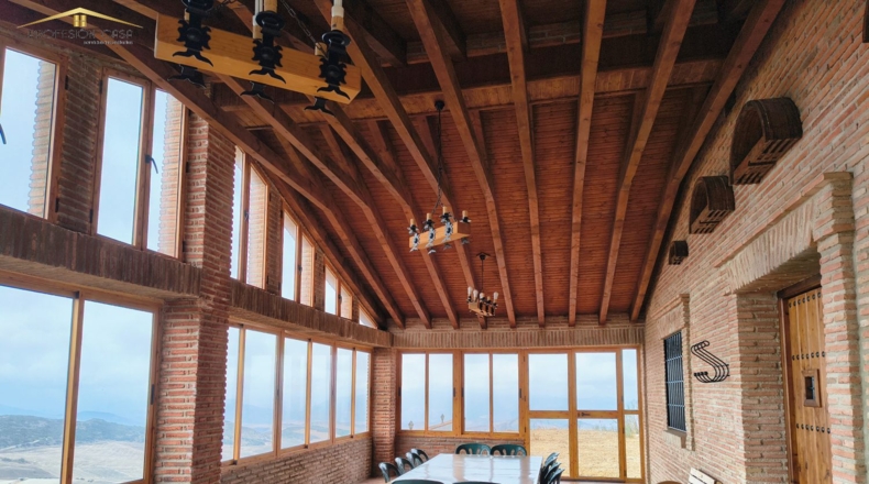 Málaga - Antequera - 24000m2