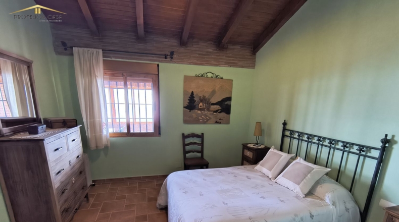 Málaga - Antequera - 24000m2