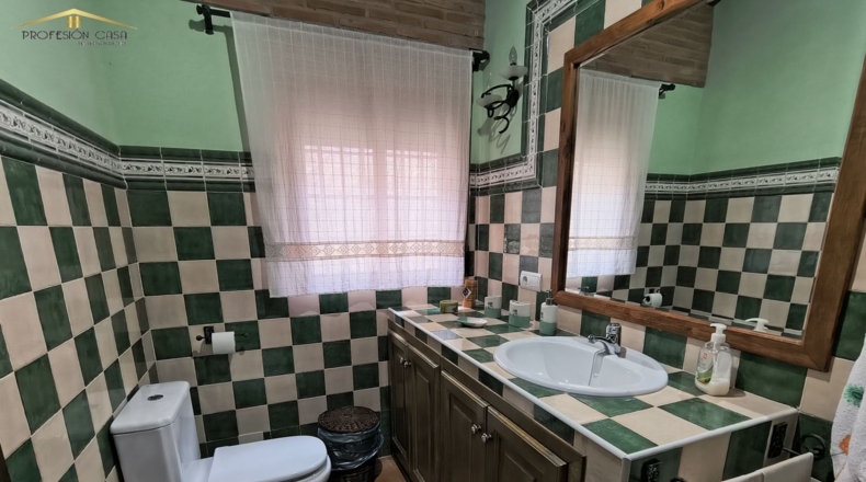Málaga - Antequera - 24000m2